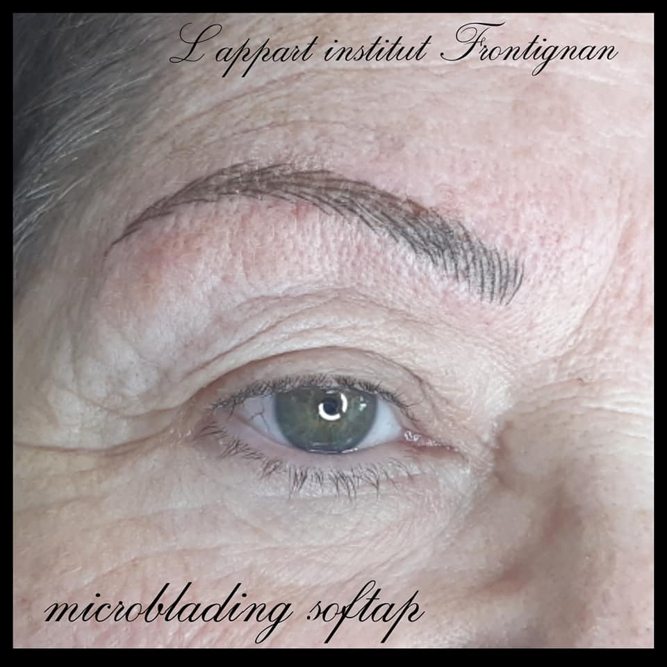 création complète sur sourcils sans poils